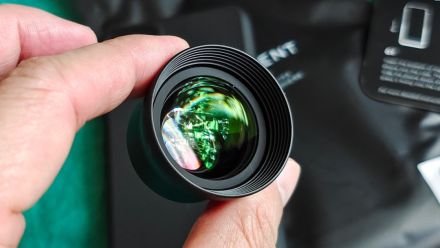 Sirui 60mm Portrait Lens4