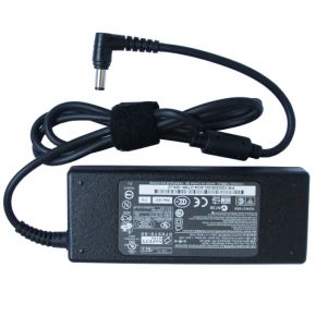 Toshiba Portege Z835-P330 90W 19V 4.74A Power Adapter