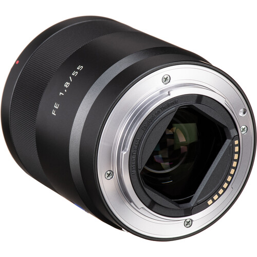 Sony Sonnar T* FE 55mm f/1.8 ZA Lens4