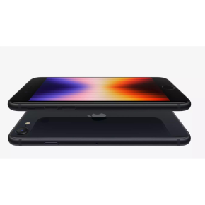 Apple iPhone SE 2022 64GB3