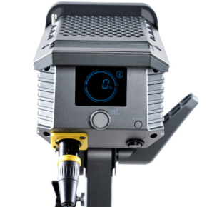 Aputure Amaran 100d LED Light4